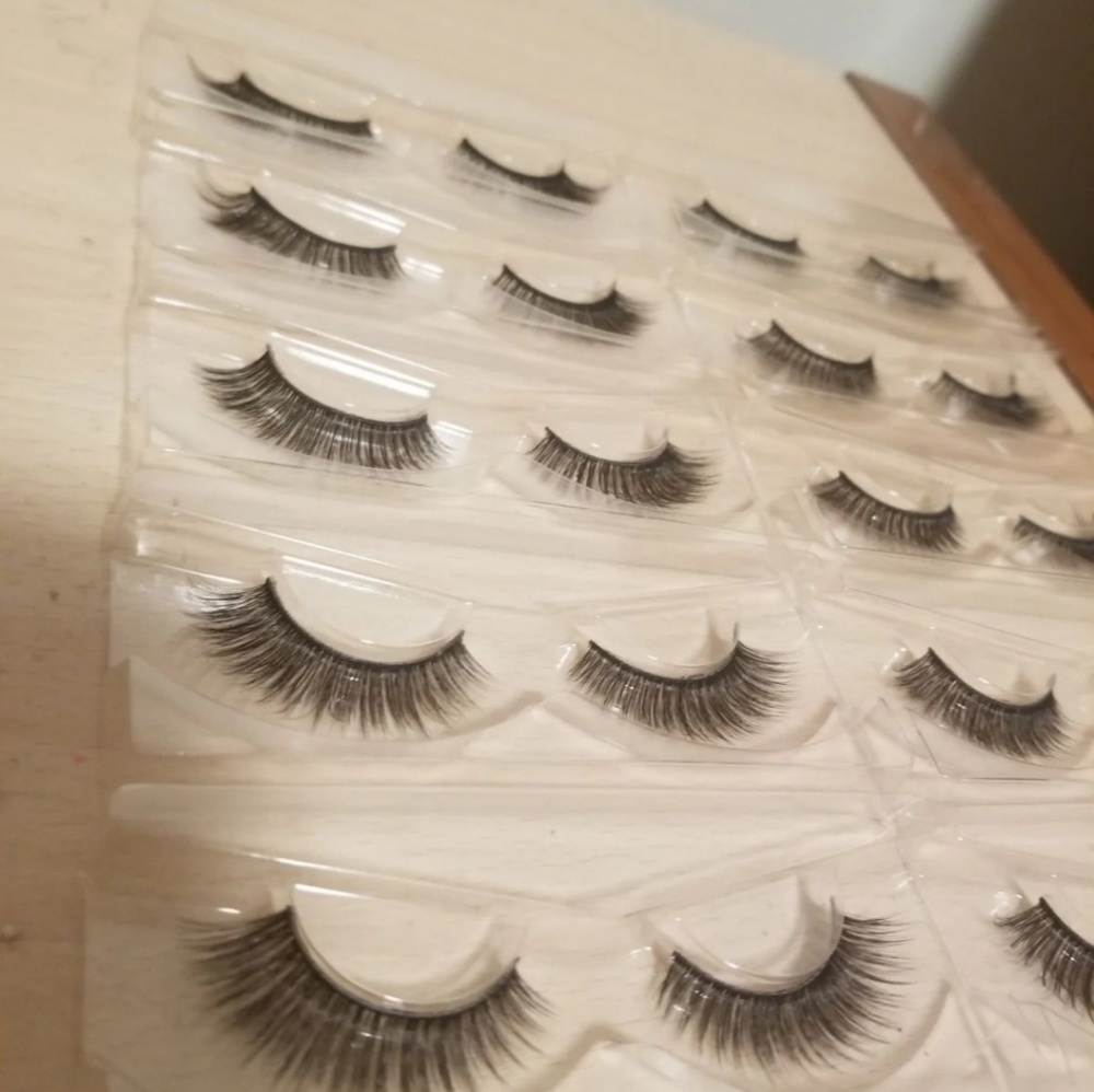 Faux Mink Lashes (10 pairs) - Picture 2 of 5